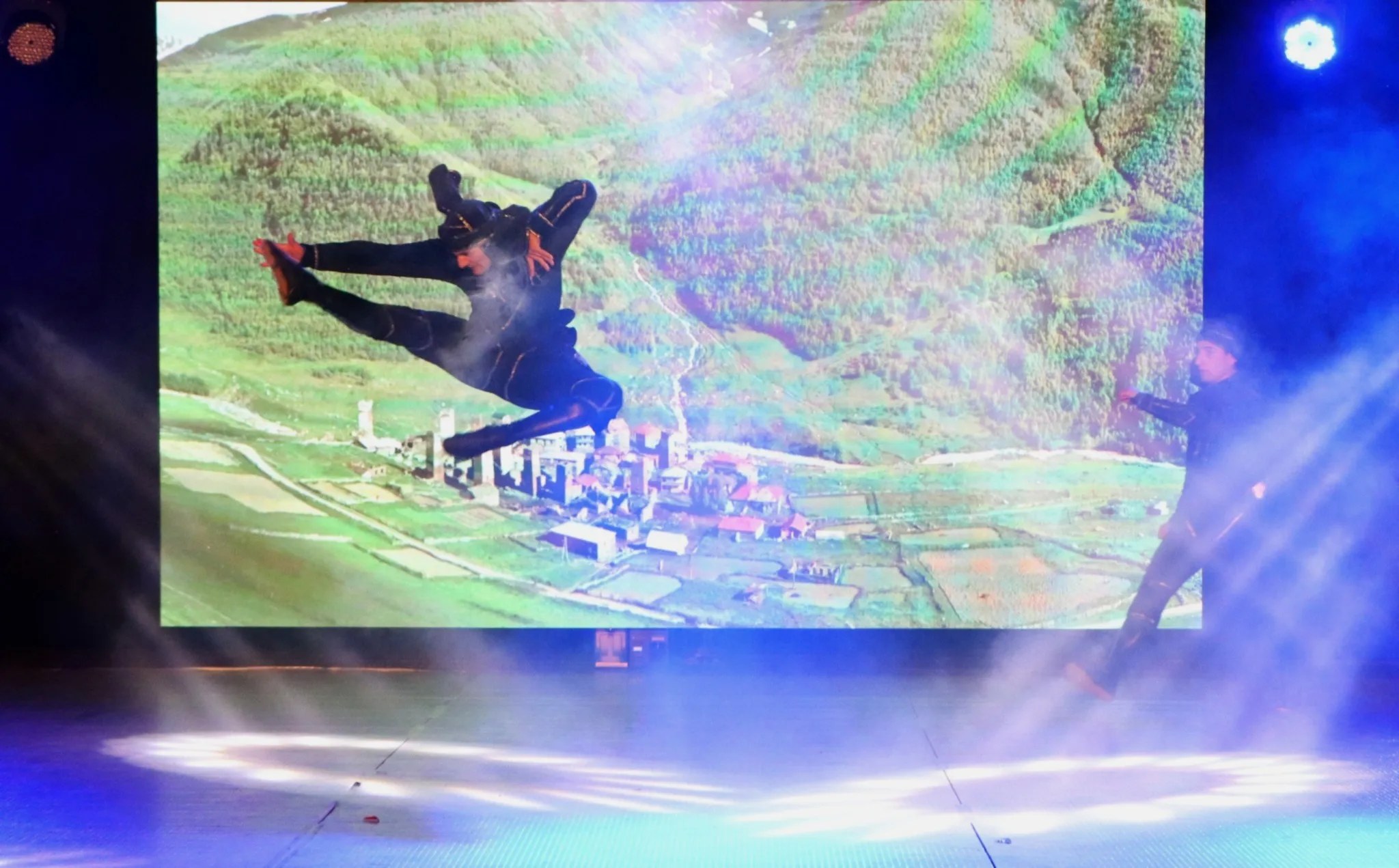 Flying Georgians Performance